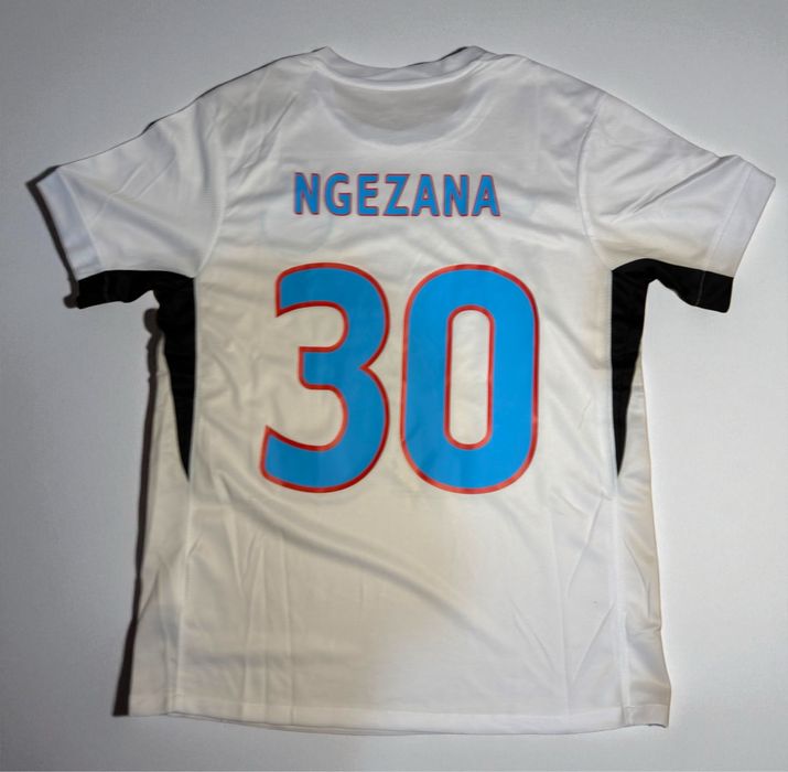 FCSB 25/26 Away ( Ngezana 30 ) M