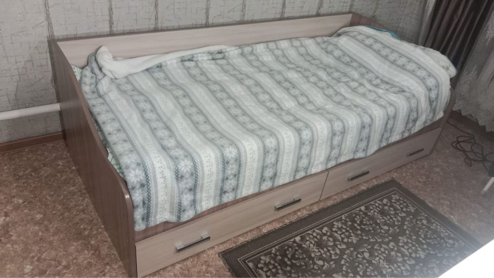 Кровать отличного состояния