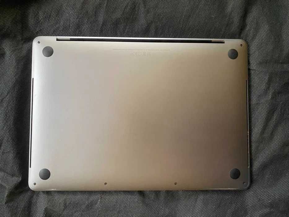 13" Core i5 MacBook Pro A1706 Touch/Mid-2016/-8GB/256GB