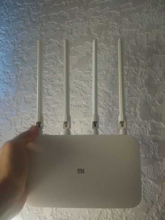 Wi-Fi роутер Xiaomi Mi Wi-Fi Router 4A Gigabit Edition