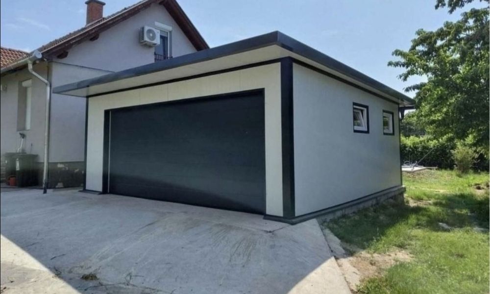 Vindem garaje auto din panouri sandwich