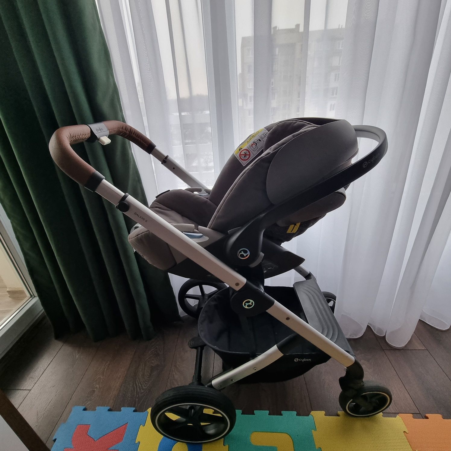 Детска количка Cybex Balios S Lux – комплект 3 в 1

Продава