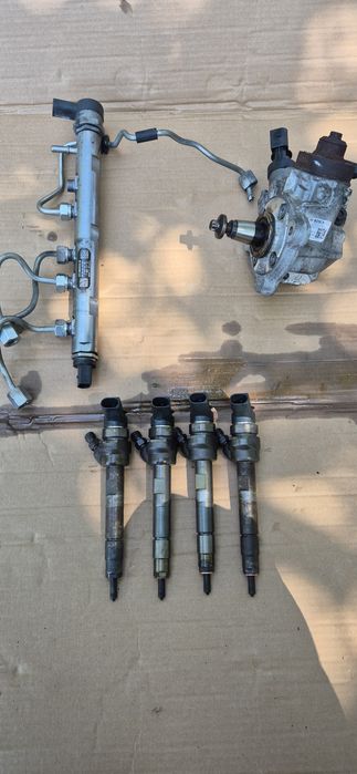 Injectoare chit injectie bmw e90 318d N47 143cp 2010