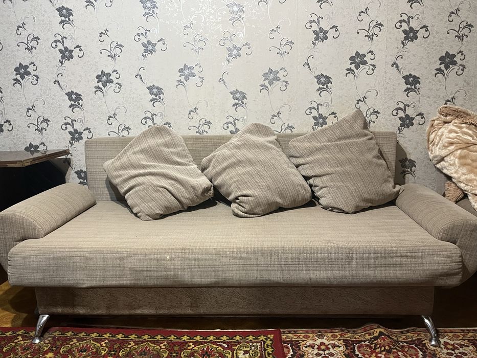 Продам диван ,торг имееться
