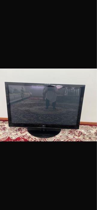 Продается телевизор 110 дюйм плазма