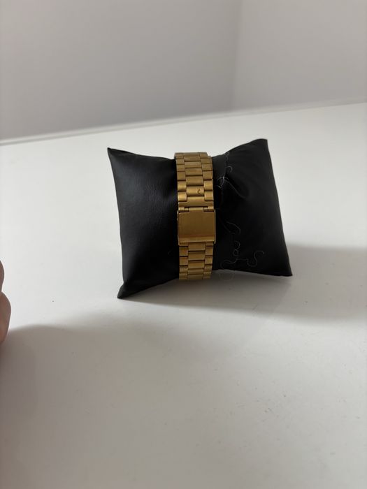 Продам часы Casio