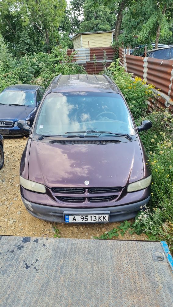 Chrysler Voyager 2.0 , Крайслер Вояджър На Части !!!