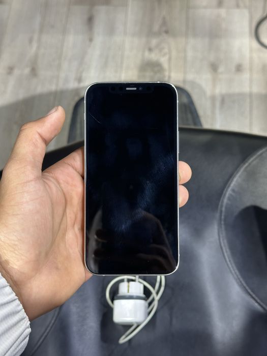 Iphone 12  256gb 16pro korpusda