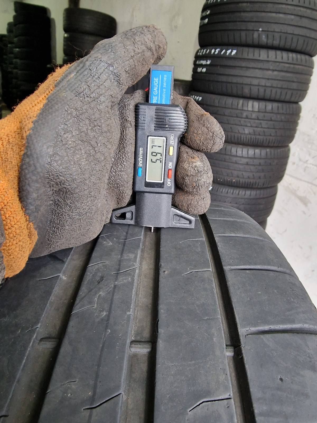 Летни 275/35/20 Michelin / Dot 19 / 6mm