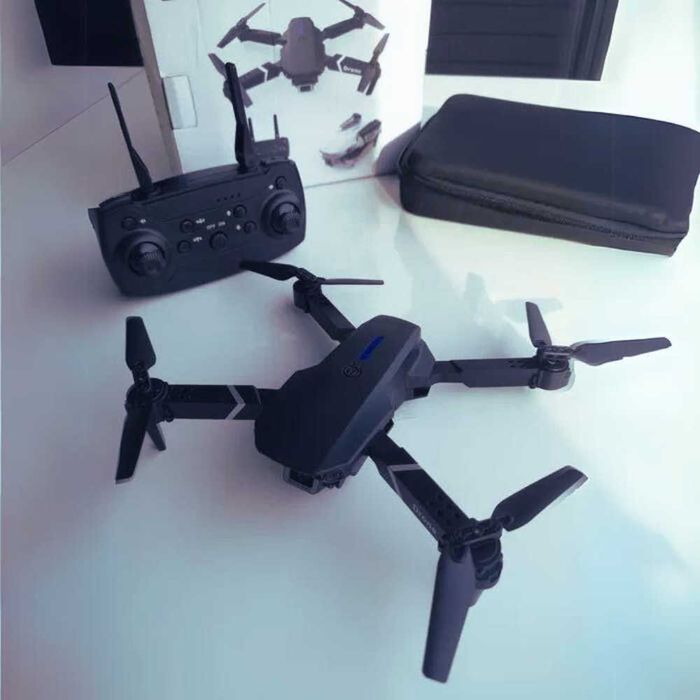 Дрон E99 дрон с две HD камери НОВ дрон!