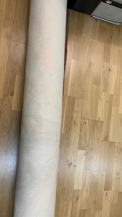 vând covor din lâna - 2x3 metri