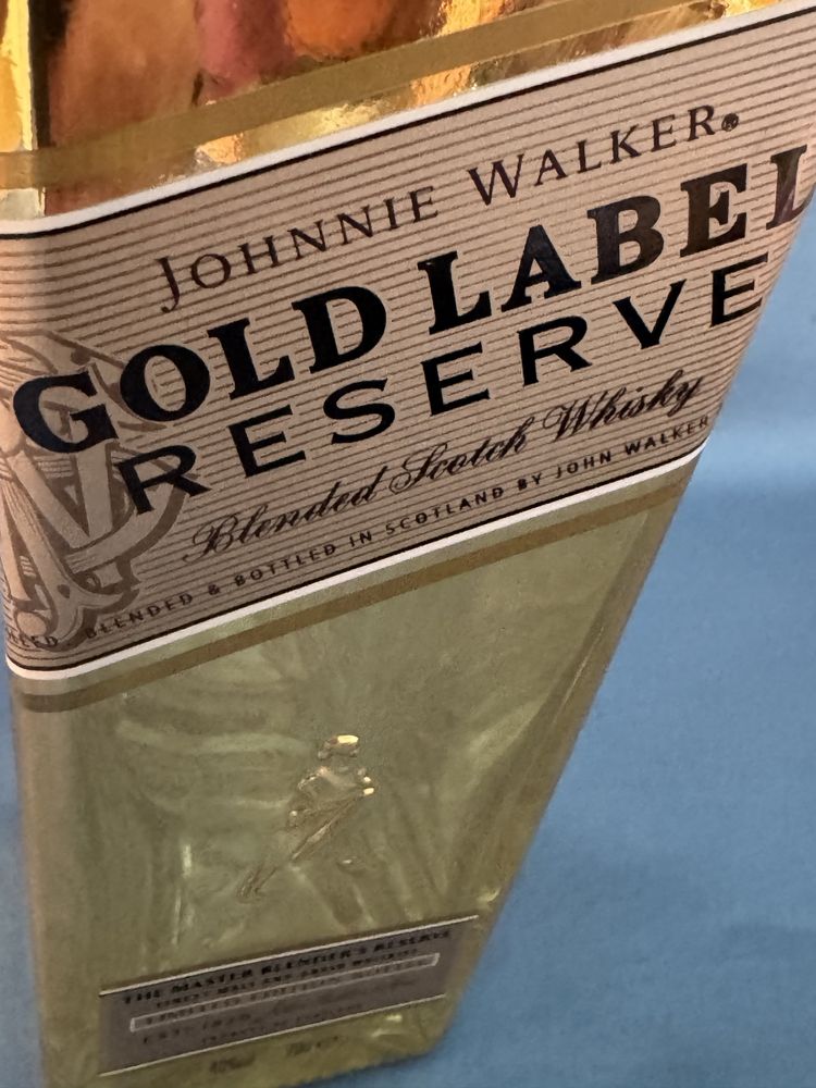 Шише от Уиски Johnnie Walker Gold Label Reserve Limited Edition 700ml