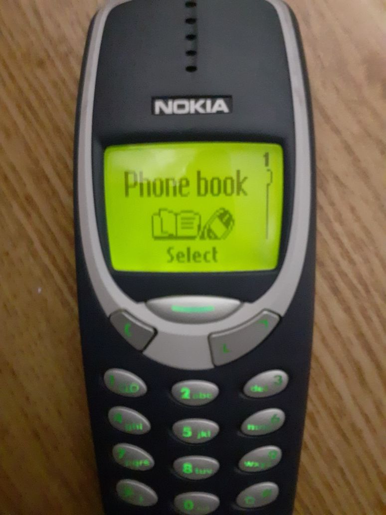 Telefon Nokia model 3310