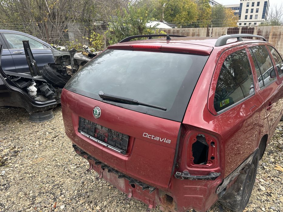 Огледало/Огледала за Шкода Октавия 2008-2013г.!