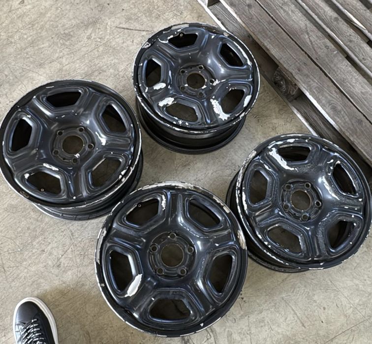 Jante duster 5 x 114.3mm r16