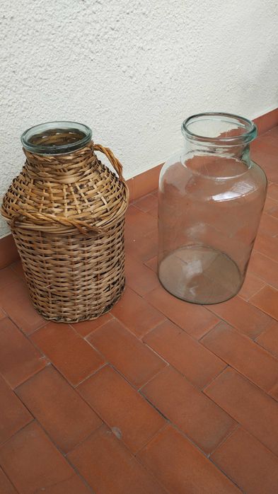 Големи стъклени буркани за туршия