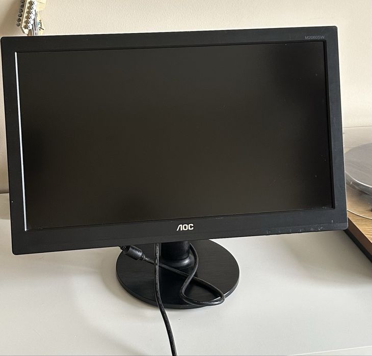 Aoc 20inch монитор