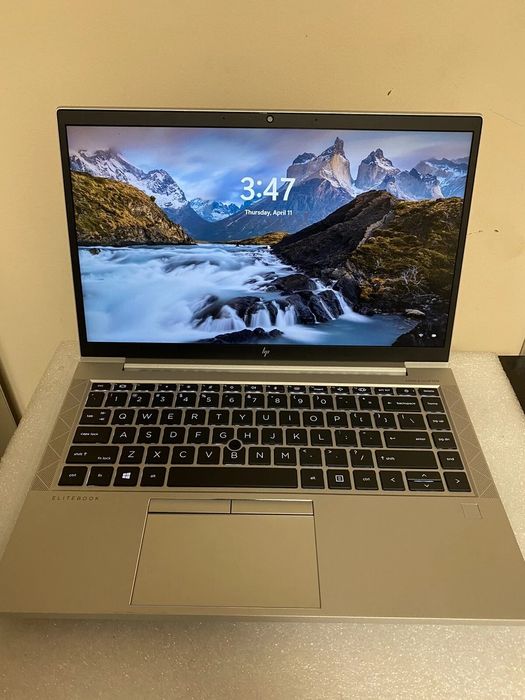 Laptop GAMING ULTRABOOK 2025 Full HD Hp Ryzen 5 Pro 4560U 12 Core-uri!