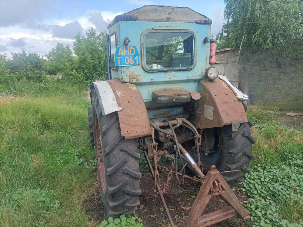 Продается трактор Т-40 АМ + телега ПТС-4