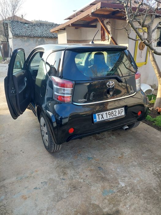 Toyota IQ като нова.