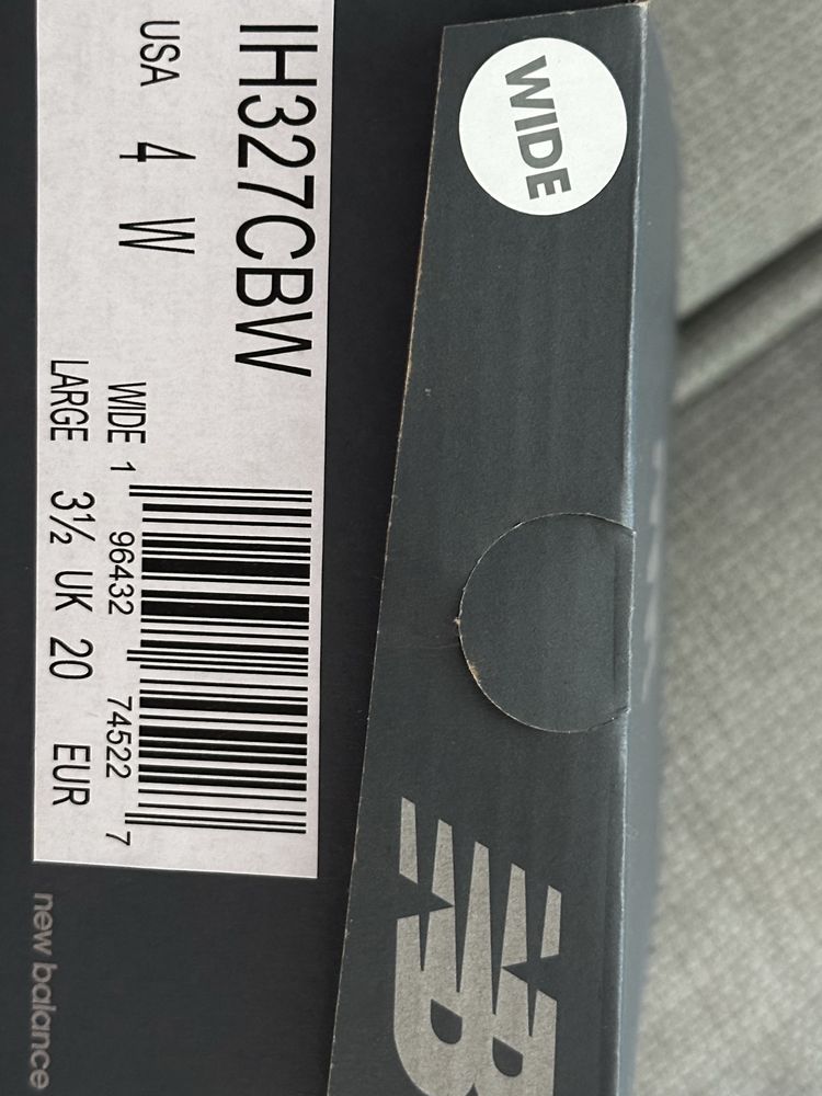 Бебешки маратонки New Balance EU 20