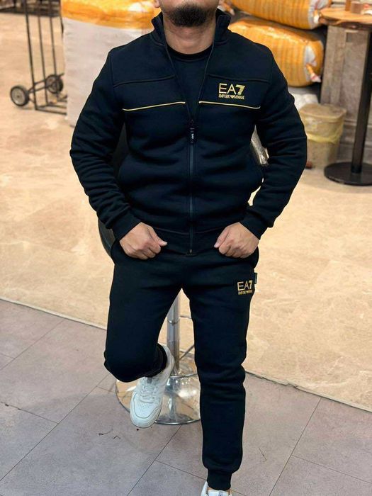 Treninguri bărbati vatuite