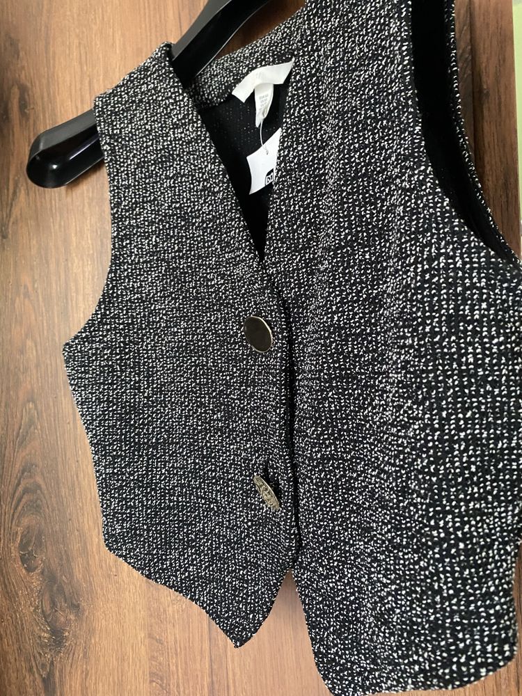 Топ къс H&M нов ХС