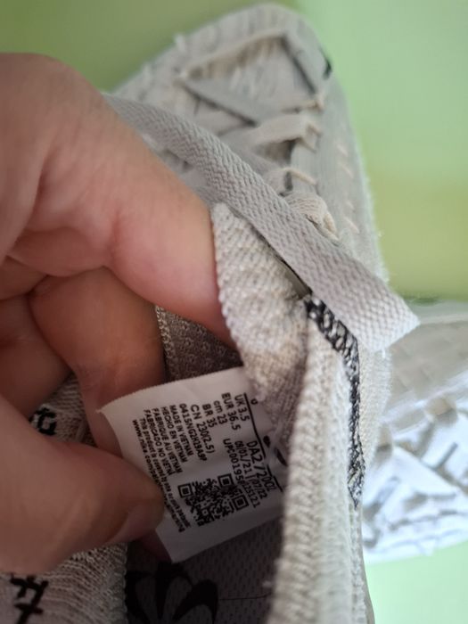 Nike Space Hippie 04 marime 36,5