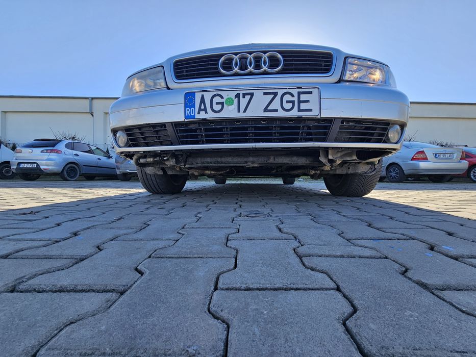 Vând Audi A4 B5 .