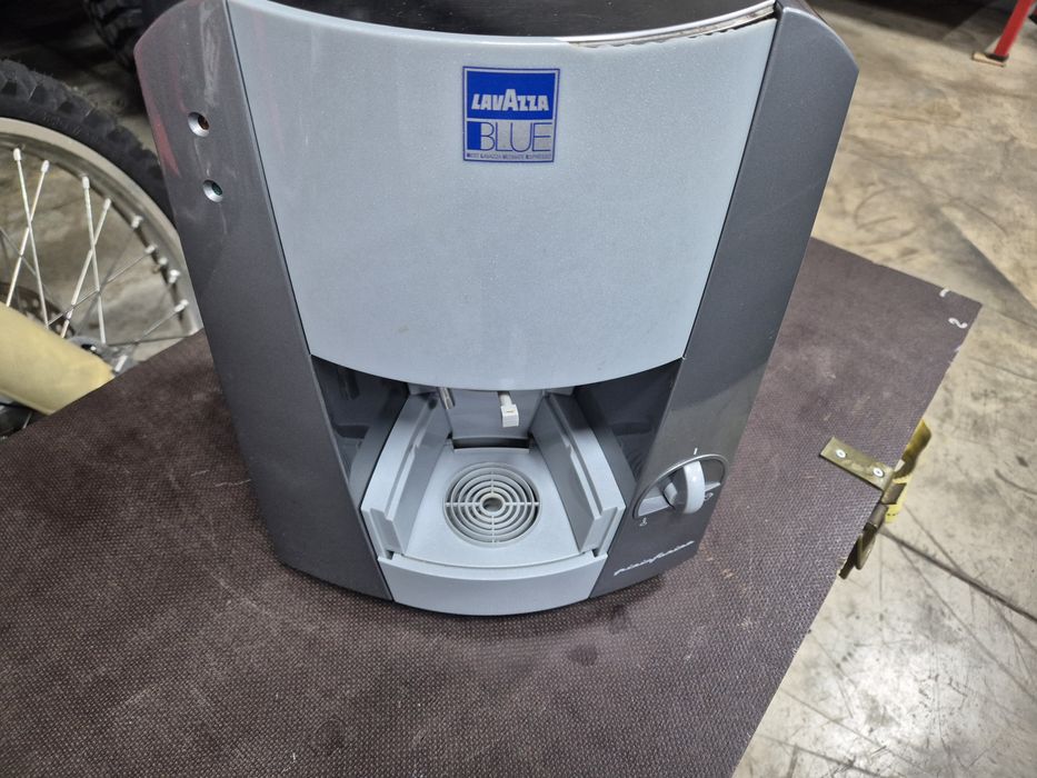Кафе машина lavazza blue