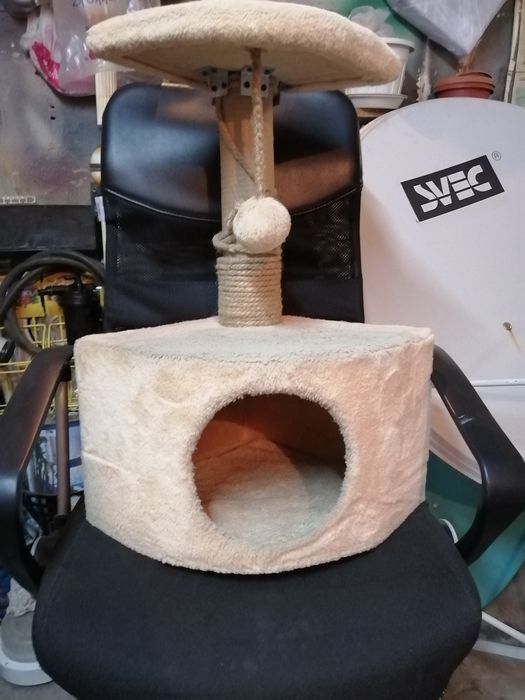 Продам домик для кошки