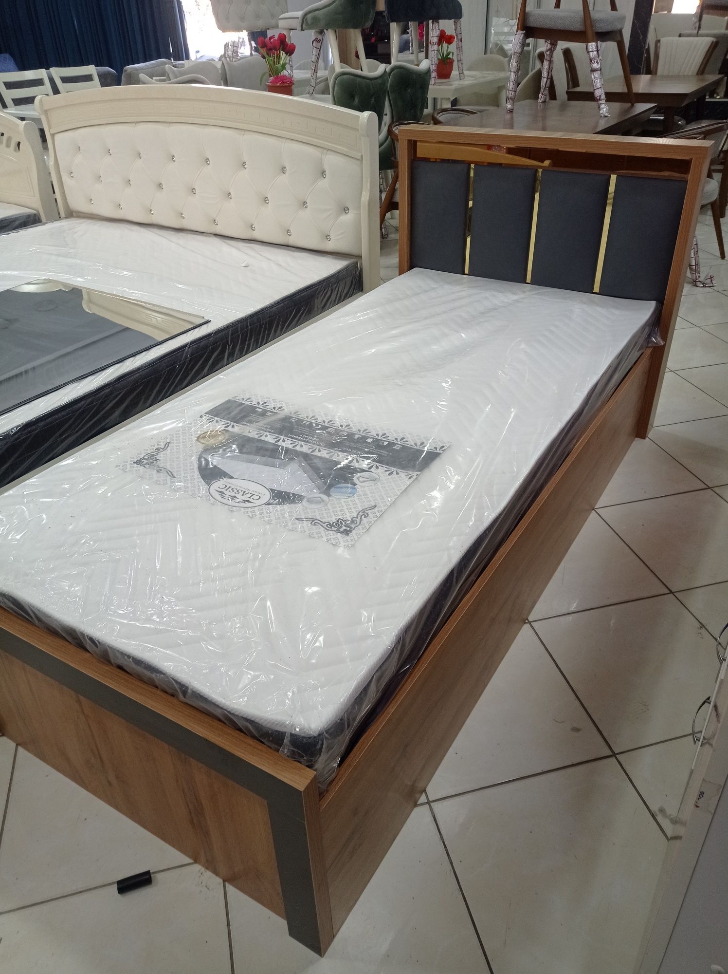 Bir kishilik kravat, mebel ldsp+ matras