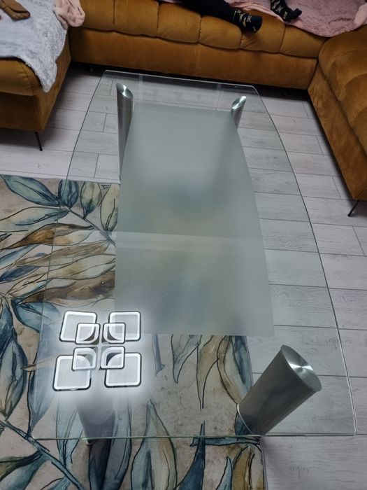 Masa de cafea cu blat din sticla securizata