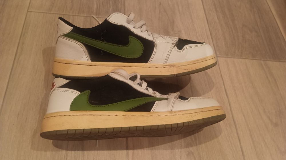 Продам Кроссовки Nike Air Jordan 1 Low в расцветке, вдохновленной колл