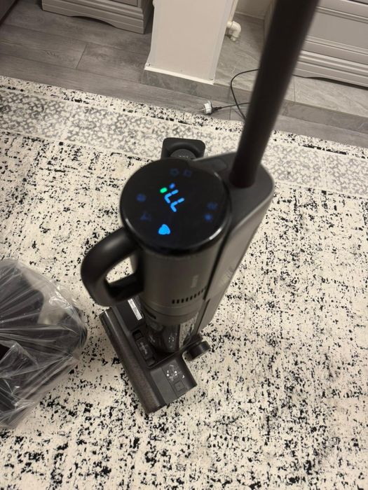 Продам моющий пылесос dreame