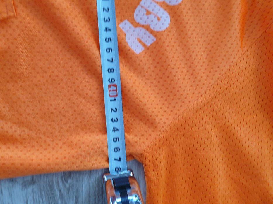 Двулицево горнище