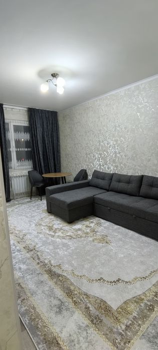 1-комнатная Чиланзар 2  2 этаж С мебелью  Срочно