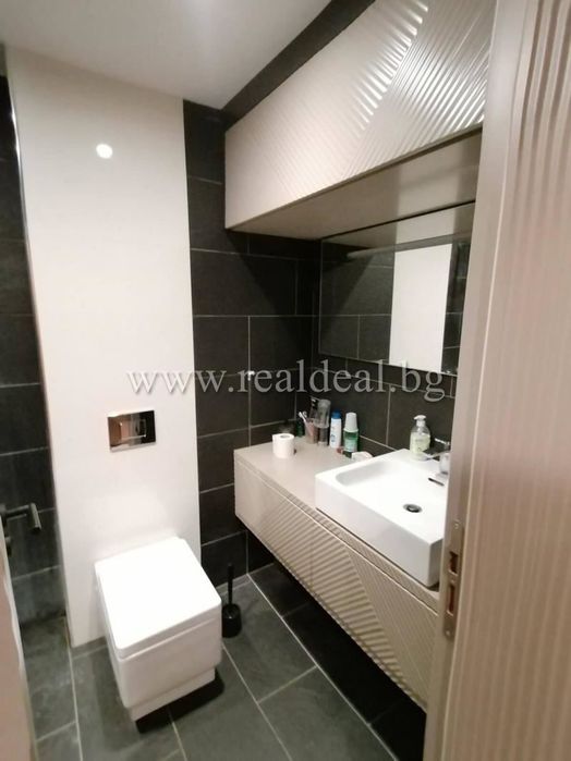 Дава се под наем Тристаен апартамент в София, Дървеница - 90 кв.м за 750 € - Снимка #9