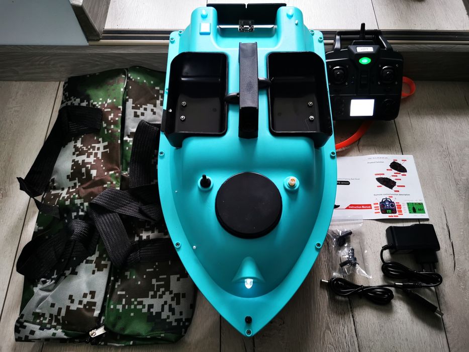 Barcuta GPS vaporaș navomodel plantat nadit pescuit 2 motoare 3 cuve!