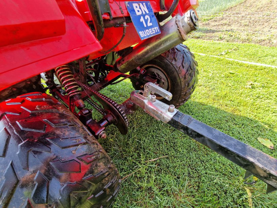 Vand Atv 250 cc în stare foarte bună