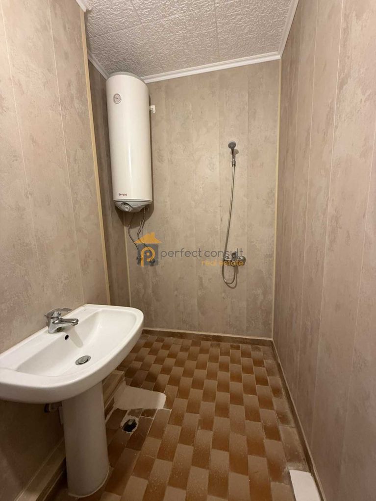 Продава се Тристаен апартамент в Пловдив, Изгрев - 82 кв.м за 976 €/кв.м - Снимка #6