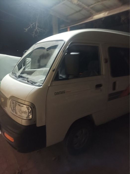 chevrolet damas rodnoy