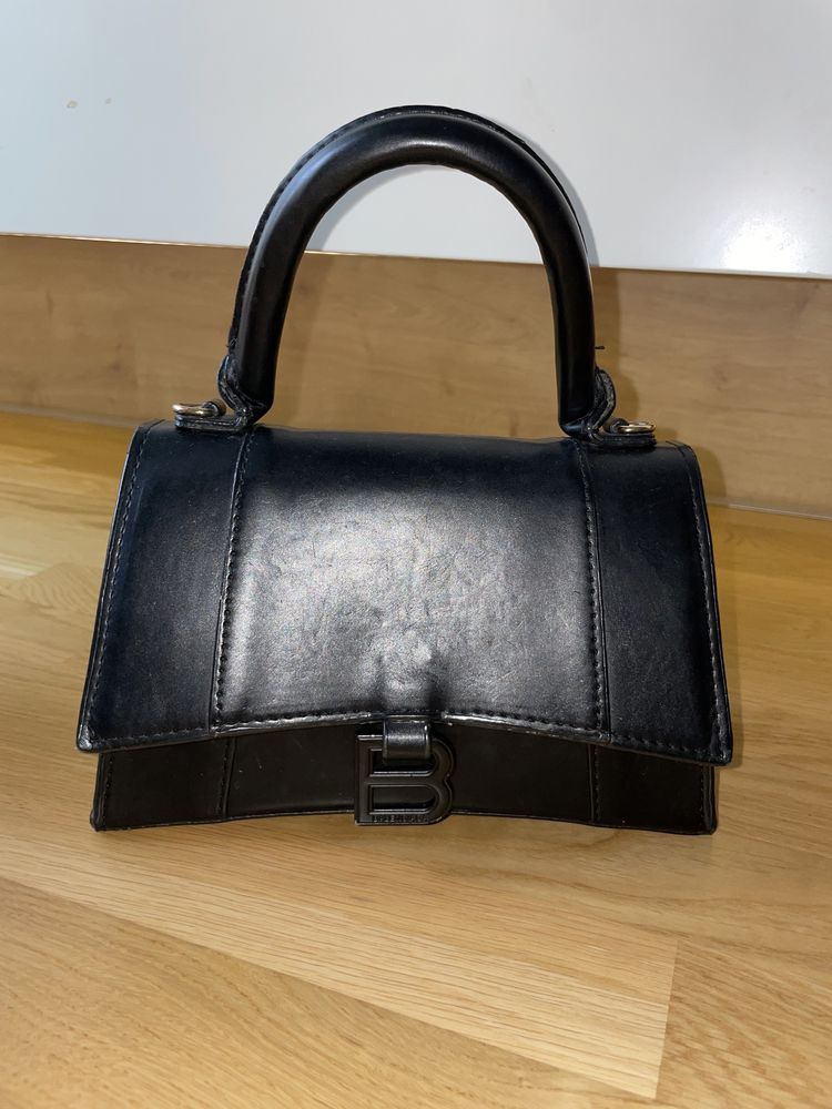 Чанта Balenciaga Gucci Fendi