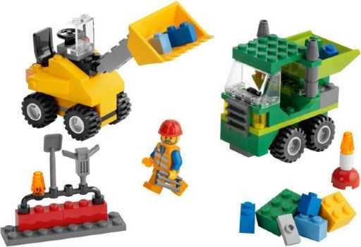 Lego Creator 4626 Ferma / 5930 Road Construction / 5749 Building Kit