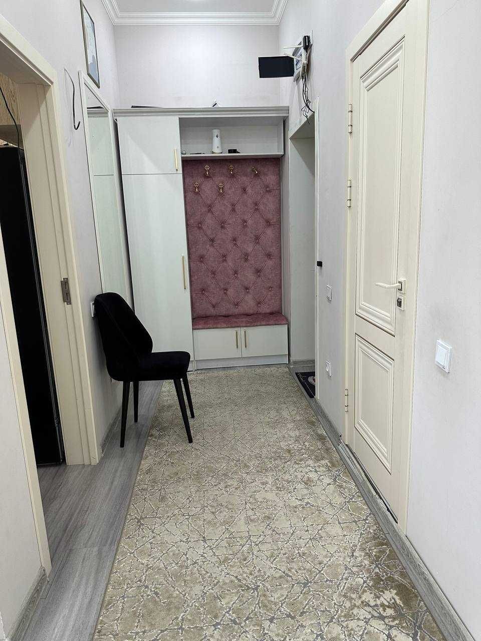 Продается 2 ком квартира в новостройке на Авиасозлар 4 (рядом метро)