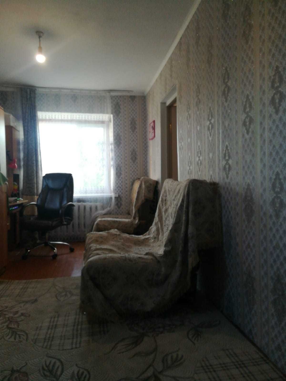Продам двух комнатную квартиру в районе Василька