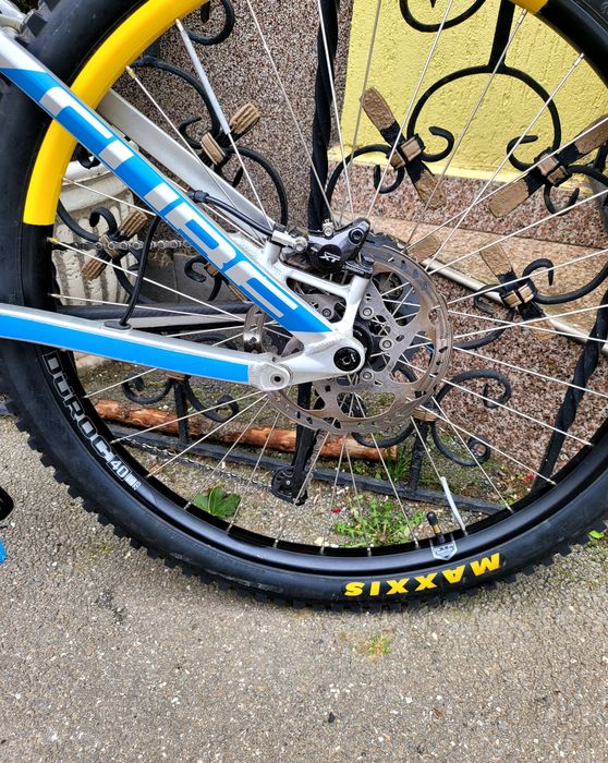 Bicicleta CUBE Stereo