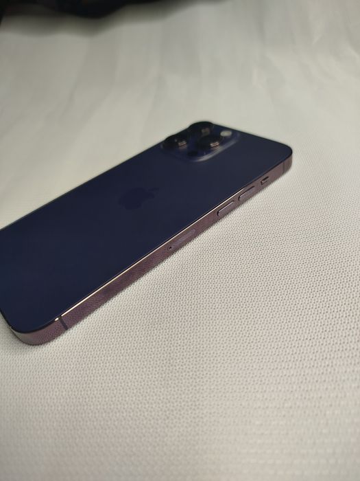 Продам телефон iPhone 14 Pro MAX в отличном состоянии ёмкость 87%