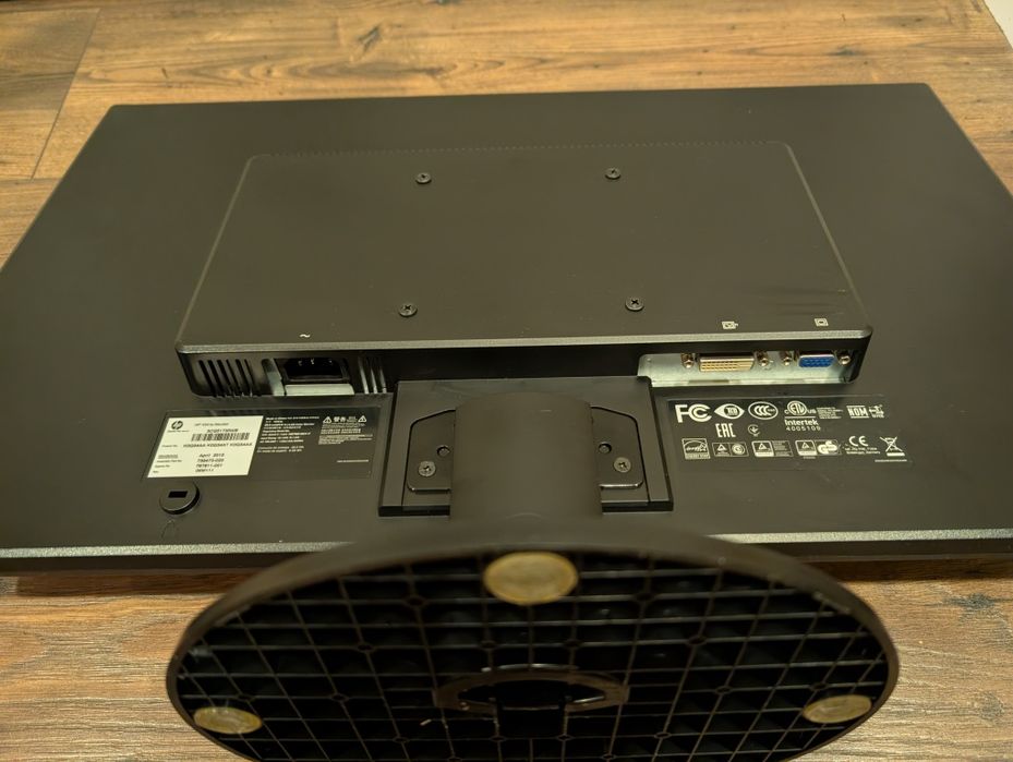 Monitor HP 24 INCH ieftin și bun