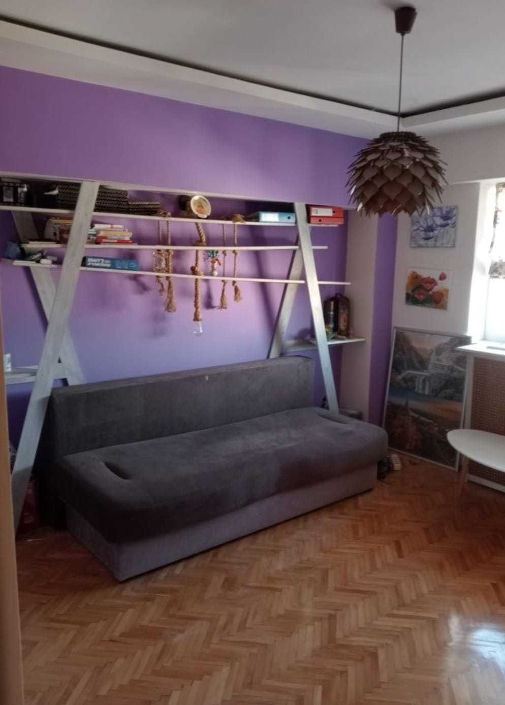 De vanzare apartament 4 camere, decomandat, 90mp, Piata Soarelui.